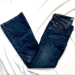 🛍 Express low rise blue flare denim jeans size 4